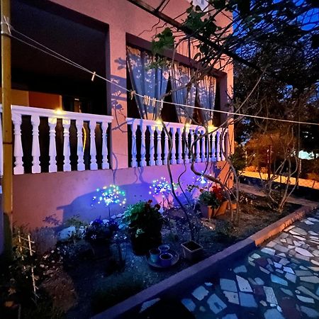 Mdm House Apartamento Sutomore Exterior foto
